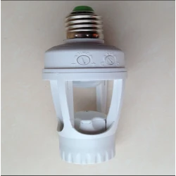 قاعدة لمبة موفرة للطاقة مزودة بحساس للحركة 