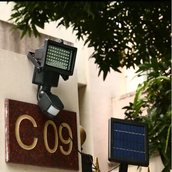 Showing image for كشاف يعمل على الطاقة الشمسية 60 ليد كشاف يعمل على الطاقة الشمسية 60 ليد الكترونيات حديثة image