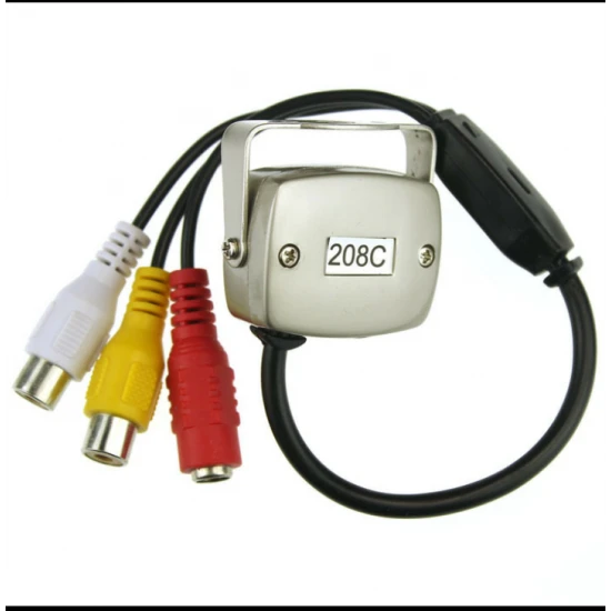 كاميرا مراقبة صغيرة الحجم يمكن ربطها مباشرة على التلفاز image